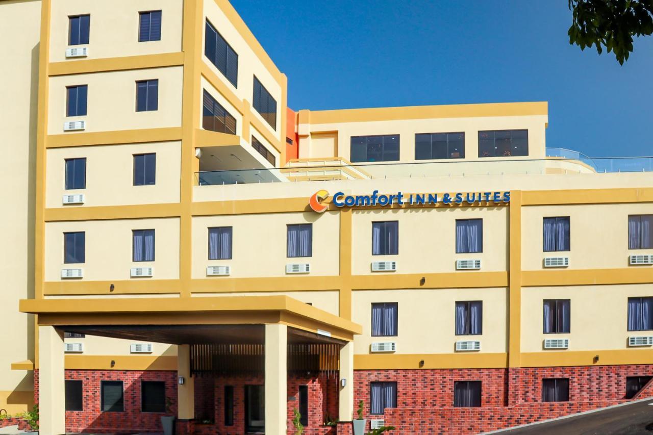 Comfort Inn & Suites Tobago Signal Hill Εξωτερικό φωτογραφία