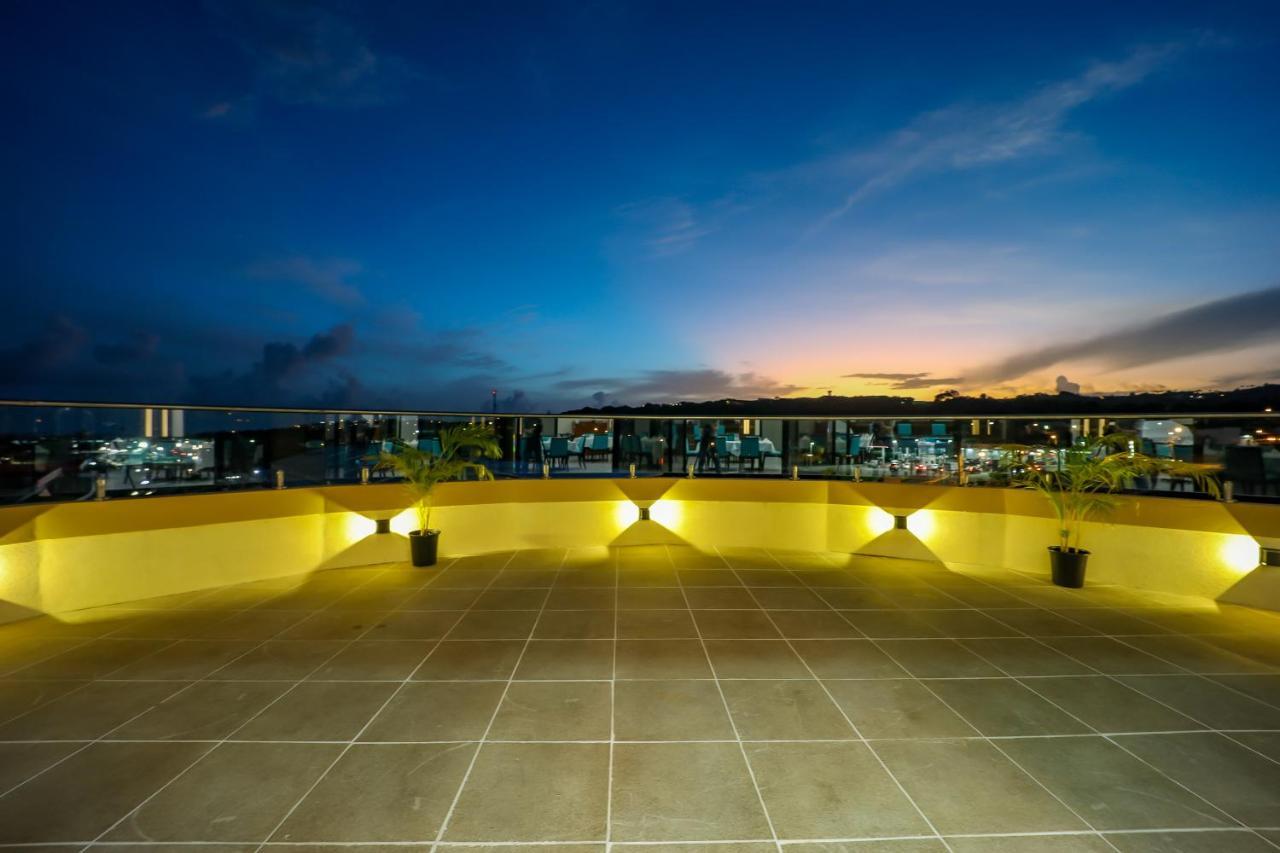 Comfort Inn & Suites Tobago Signal Hill Εξωτερικό φωτογραφία