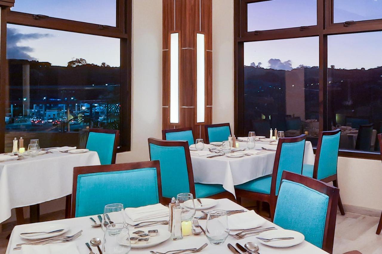 Comfort Inn & Suites Tobago Signal Hill Εξωτερικό φωτογραφία