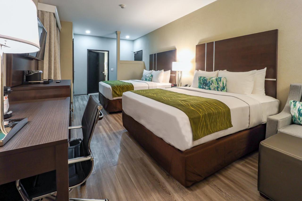 Comfort Inn & Suites Tobago Signal Hill Εξωτερικό φωτογραφία