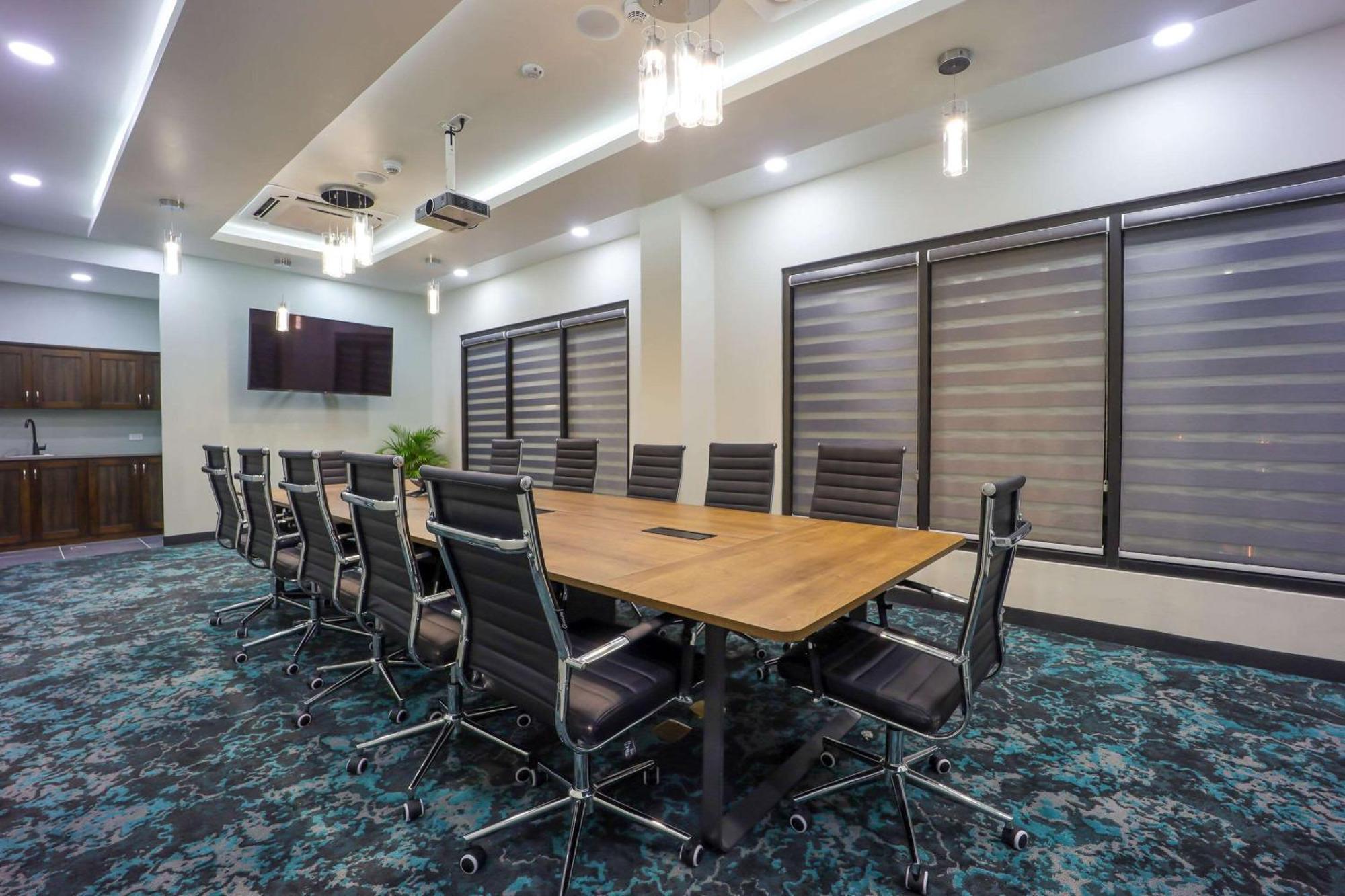 Comfort Inn & Suites Tobago Signal Hill Εξωτερικό φωτογραφία